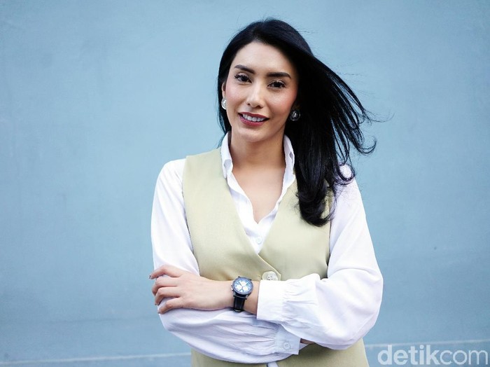 Tyas Mirasih Tyas Mirasih saat ditemui di studio Trans TV.