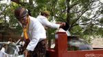 Melihat Tradisi Nguras Enceh di Pemakaman Raja-raja Imogiri