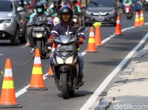 Pemotor Tak Dibatasi, Jalur Sepeda Tak Efektif