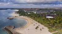 Nusa Dua bisa menjadi tempat pelarian dari keramaian. Nusa dua memiliki kawasan pariwisata kelas mewah yang menjadi tujuan turis mancanegara. (iStock) 