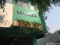Byurger: Nikmatnya Burger Artisan Isi Daging Iga hingga Nangka Muda