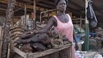 Mengintip Isi Pasar Makanan di Kongo, Negara Termiskin di Dunia