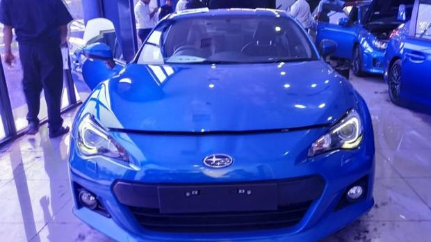 Subaru BRZ yang dilelang