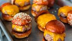 Berukuran Mungil, Kreasi Burger Ini Bisa Jadi Camilan Unik