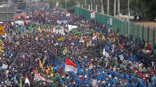 Gaung Suara Mahasiswa di Dokumenter Mosi Tidak Percaya