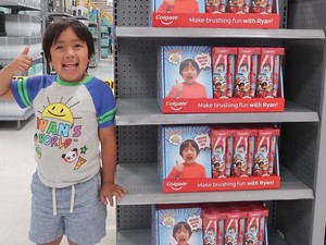 Anak 8 Tahun Ini Peringkat 1 Daftar YouTuber Terkaya Dunia, Raup Rp 364 M