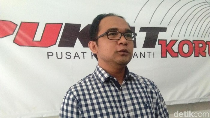 Akademisi Fakultas Hukum UGM, Oce Madril, Jumat (27/9/2019).