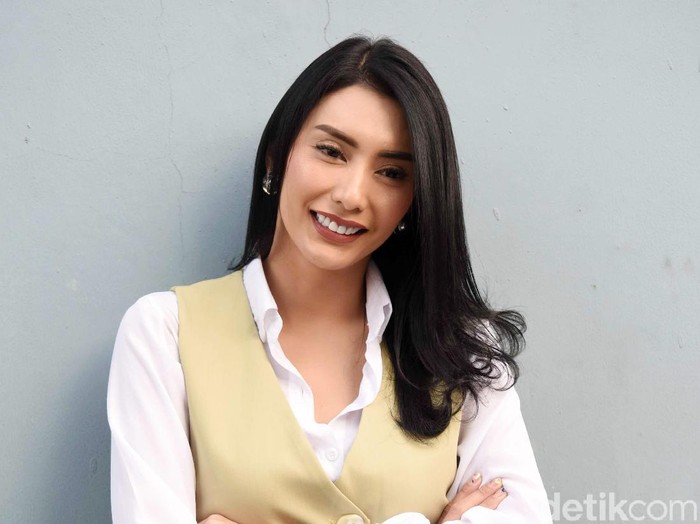 Tyas Mirasih saat ditemui di studio Trans TV.