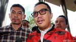 Berjaket Batik, Imam Nahrawi Diperiksa KPK