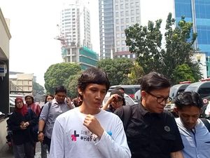 Polisi Somasi Ananda Badudu soal Pemeriksaan Tak Etis Mahasiswa