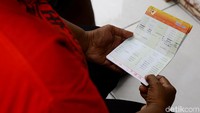 Mama Rose pun aktif menjadi nasabah BRI sejak 2017 karena mengajukan Kredit Usaha Rakyat (KUR) untuk mengembangkan usahanya.