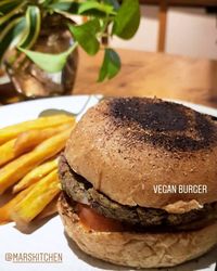 Pencinta Hidup Sehat, Di Sini Ada 5 Burger Nabati Enak