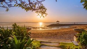 Ikan Mengambang Di Pantai Batu Bolong Dikaitkan Gempa Bali