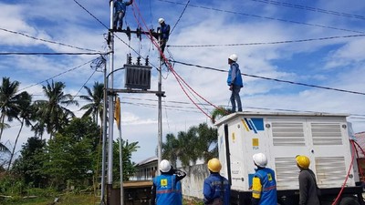 Mengintip Perbaikan Listrik di Ambon Pascagempa