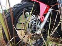 Sehari Bersama Motor Fenomenal Honda ADV 150