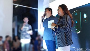 Aryo Meidianto PR Manager OPPO Indonesia menyebut Bandung dituju karena segmentasi yang dicari, milenial dan suka tampil modis. (Aisyah Kamaliah/detikINET)