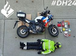 Membongkar Isi Dalam Mobil Ambulans, Polisi dan Pemadam