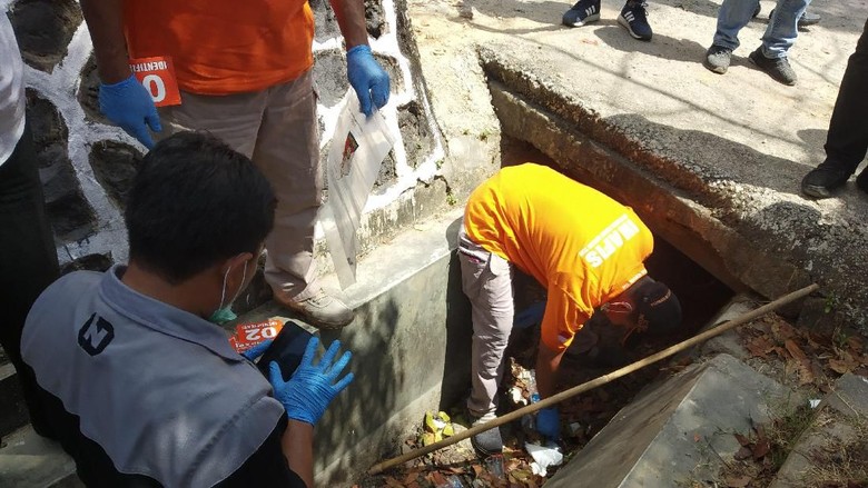 Mahasiswa Kendari Tewas, Senjata Pengamanan Demo Dicek di Polda Sultra Mahasiswa Kendari Tewas, Senjata Pengamanan Demo Dicek di Polda Sultra