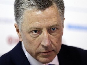 Pesan Singkat Ungkap Diplomat AS Dorong Presiden Ukraina Selidiki Biden