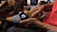 Direktur Industri Tekstil, Kulit, dan Alas Kaki Kementerian Perindustrian Muhdori menjelaskan potensipertumbuhan produksi dan ekspor produk alas kaki masih terbuka, terutama pada akhir tahun. Meski masih mengalami penurunan pada Agustus 2019.