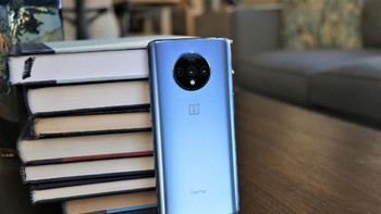 Harga yang dibanderol mulai Rp 7 jutaan atau selisih Rp 2 jutaan dari iPhone 11. Berminat? Foto: Engadget