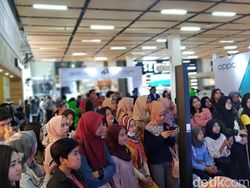 Hebohnya Warga Bandung Sambut Oppo A9 2020