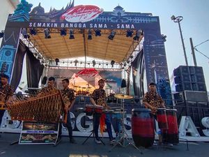 Toyota Angkat Kesenian Angklung di Avanza-Veloz Sebangsa Semarang