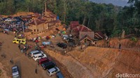 Beberapa home stay yang terbuat dari kayu sebagai tempat bermalam wisatawan di Gunung Luhur (Didik Dwi H/detikcom)