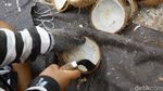 Aktivitas Petani Kopra di Pulau Miangas