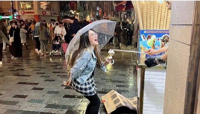 Via Vallen Usili Penjual Es Krim Turki Hingga Burger Nabati yang Enak