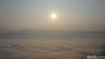 Foto Drone: Negeri di Atas Awan Gunung Luhur