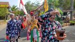 Melihat Tradisi Merawat Mata Air Reresik Sumur Pitu