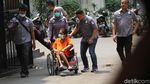 Tertangkap Narkoba, Putri Sri Bintang Pakai Kursi Roda