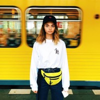 Seperti dilansir Oddity Central, Maria Oz mengklaim bahwa matanya yang besar itu benar-benar nyata. Pada sebuah wawancara dengan situs web Ukraina Beauty Hub, selebgram cantik ini mengaku mulai berbagi foto di media sosial pada 2016, setelah menjalani operasi. Foto: Instagram