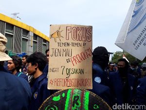 5 Fakta Demo Hari Ini di Jakarta yang Berakhir Ricuh