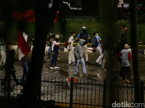 Mendikbud Sebut Ada 50 Penyusup Nyamar Jadi Pelajar Saat Demo