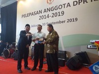 Dapat Pensiun dan Tabungan Hari Tua, Fahri: 17 Tahun Kerja untuk Negara