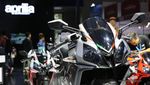 Motor Sport 250cc Aprilia Penantang CBR250RR dan Ninja 250