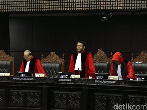 H-10 Pendaftaran, Putusan Usia Capres-Cawapres Belum Dijadwalkan MK