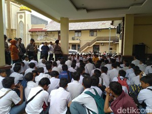 Polres Bogor Amankan 174 Pelajar yang Mau Demo, Orang Tuanya Dipanggil