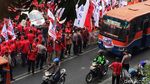 Brimob hingga Water Cannon Kawal Demo di Kantor Sri Mulyani