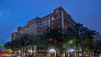 Read House Hotel sendiri terletak di Chattanooga, Tennessee. Renovasi dengan biaya USD 25 juta (sekitar Rp 354 miliar) sudah dilakukan demi mengembalikan kamar 311 jadi bernuansa jadul lagi (Foto: The Read House)