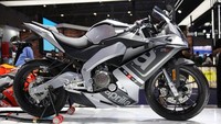 Secara desain, motor pesaing Honda CBR250RR hingga Kawasaki Ninja 250 ini tampak kekar. Mesin 250 cc ditutup oleh fairing yang tampak begitu sporty. Foto: Dok. newmotor.com.cn