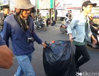 Gelombang Demo: Dari #GejayanMemanggil hingga Aksi Buruh Depan DPR