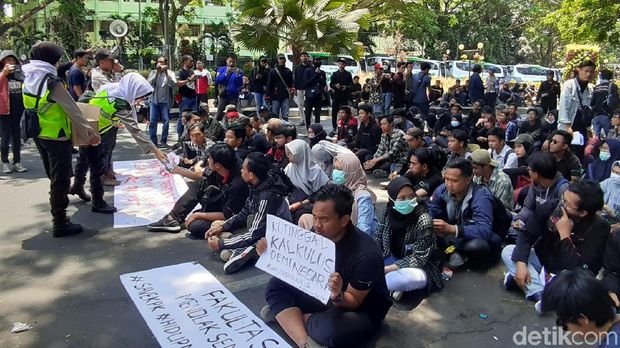 Demo mahasiswa di Malang/