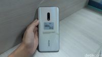 Realme X, Paket Lengkap Harga Rp 4 Jutaan