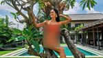 Ini Penampilan Miss Universe yang Bikin Salfok saat di Bali