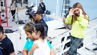 Ayu Ting Ting dan Bilqis saat ditemui di studio Trans TV, Kapten Tendean, Jakarta Selatan belum lama ini. Pool/Palevi S/detikFoto.