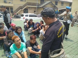 Mau Ikut Demo ke Jakarta, 3 Siswi di Bogor Ikut Diamankan Polisi