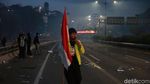 Diberondong Gas Air Mata, Pendemo Kocar-kacir
